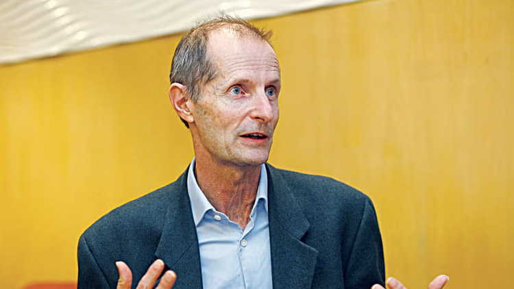 World renowned scientist of Imperial College, London Professor Robin Shattock visits Incepta